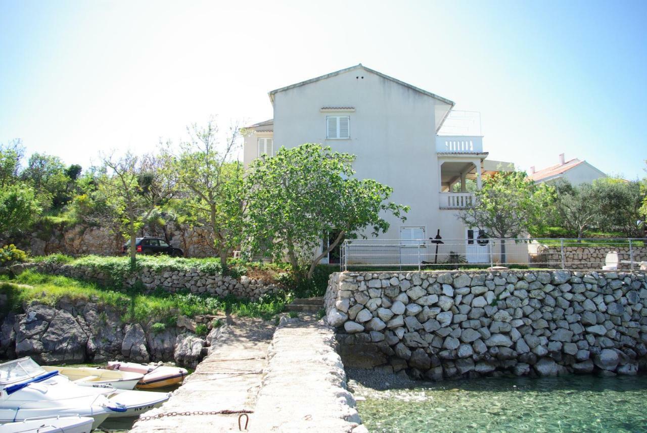 Romantic Apartment In Nature Borovici Экстерьер фото